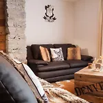 Apartment Bristolino